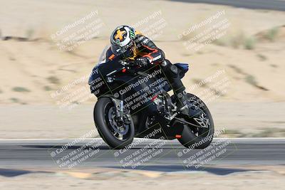 media/Nov-16-2025-Race Pace (Sun) [[8c5fa54630]]/Non Verified Riders (1st 20 Minutes)/2-Turn 10 (1010am)/